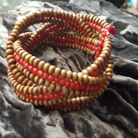 Braided Red and Tan Seed Bead Cuff Bracelet - Picture 3 of 3